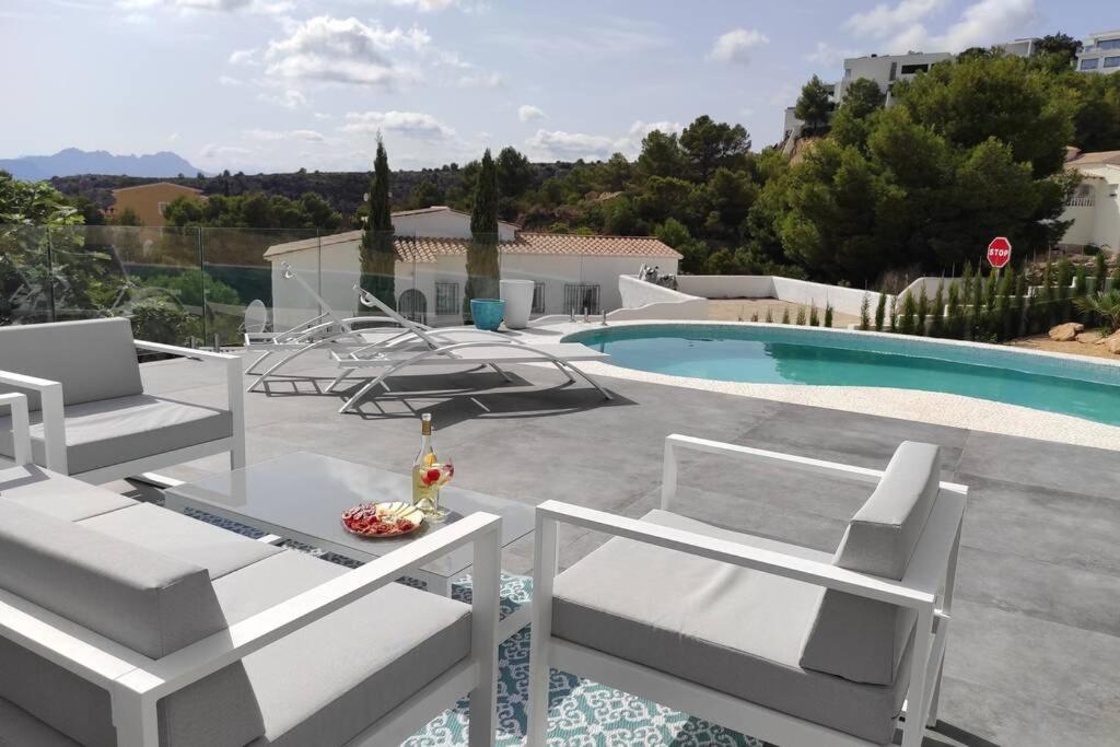 Precioso Apartamento En Una Villa Con Piscina En Cumbre Del Sol Moraira Benitachell Exterior photo