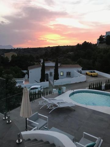 Precioso Apartamento En Una Villa Con Piscina En Cumbre Del Sol Moraira Benitachell Exterior photo